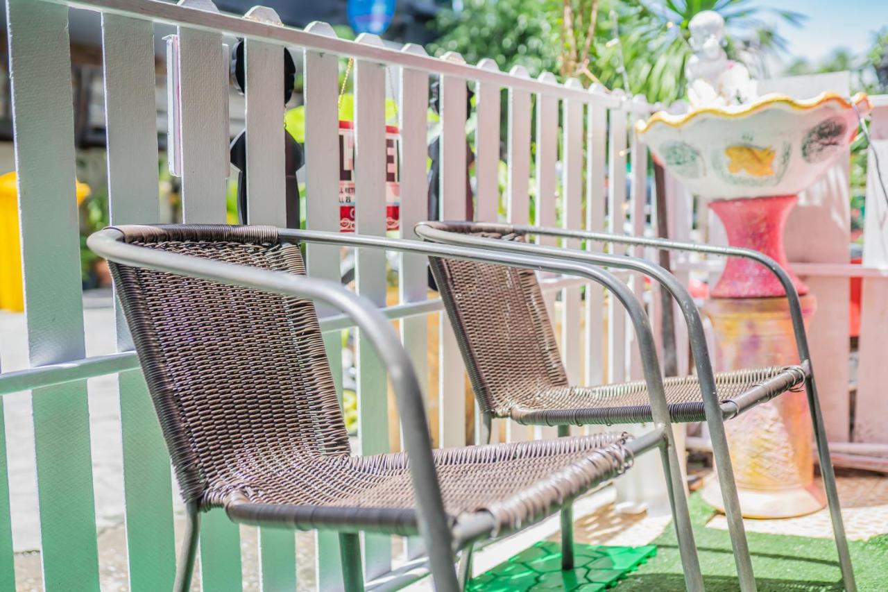 Bed and breakfast Menulis Coolly House Patong Extérieur photo
