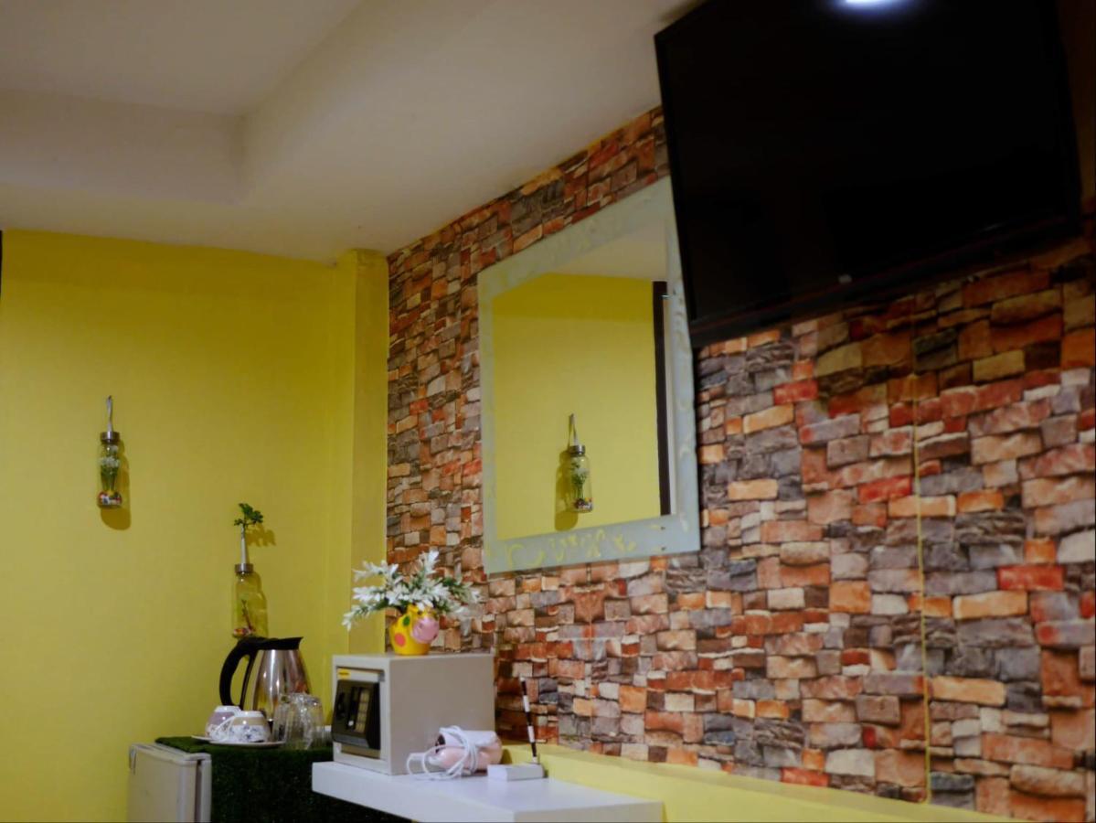 Bed and breakfast Menulis Coolly House Patong Extérieur photo