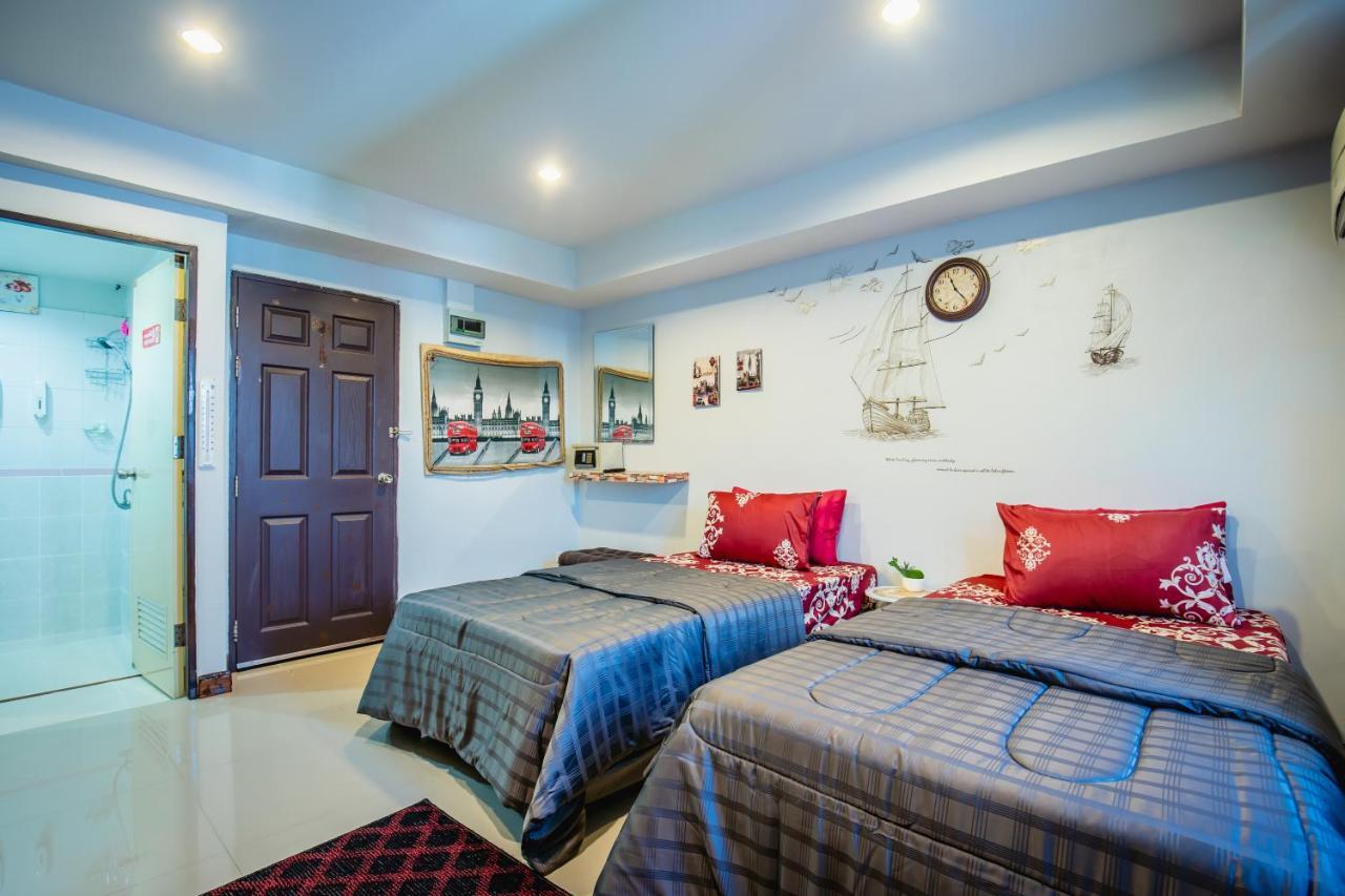 Bed and breakfast Menulis Coolly House Patong Extérieur photo